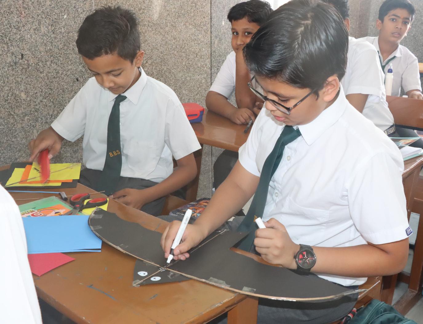 KITE MAKING PRIMARY 2025