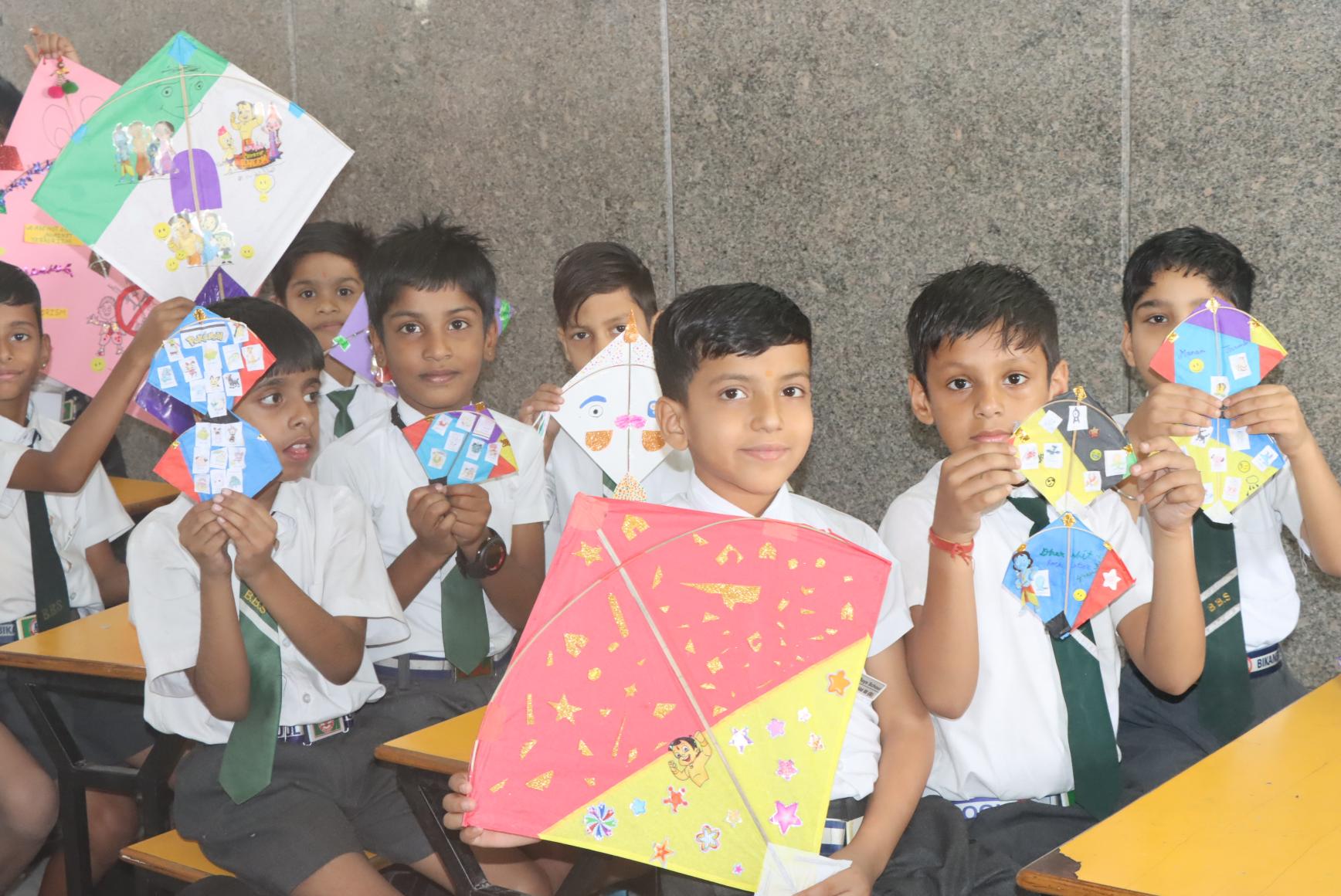 KITE MAKING PRIMARY 2025